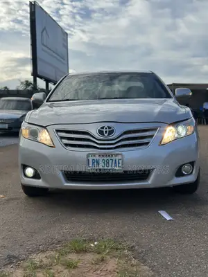 Toyota Camry 2008 Silver