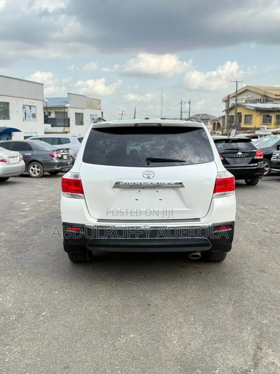 Toyota Highlander SE 2012 White