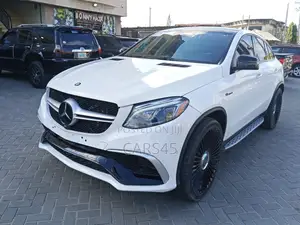 Mercedes-Benz GL-Class 2016 White