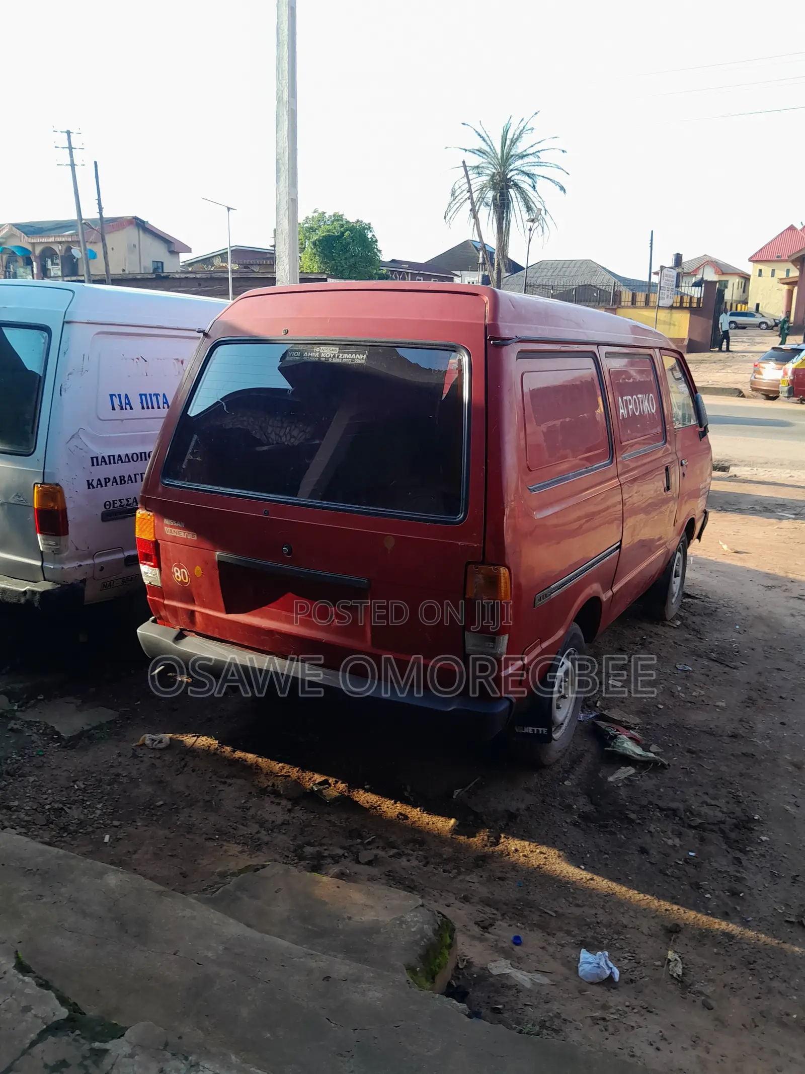 Nissan Vanette 1997 Red