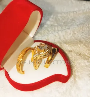 Non-Fading. Long-Lasting. Titanium Couples Ring Set