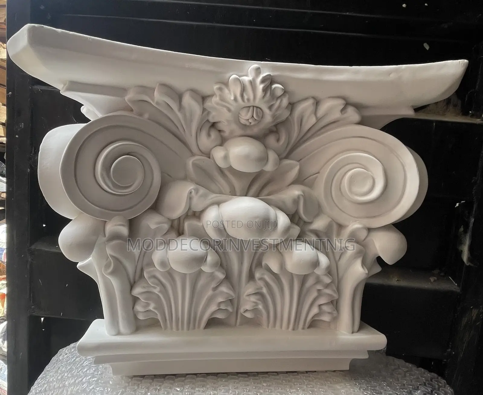 Pillar Head Available for Sale