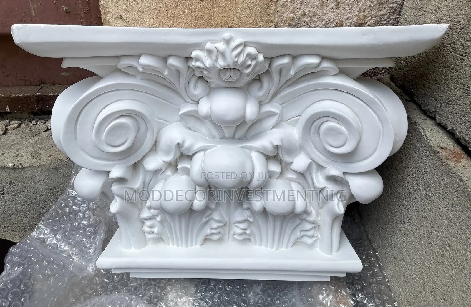 Pillar Head Available for Sale