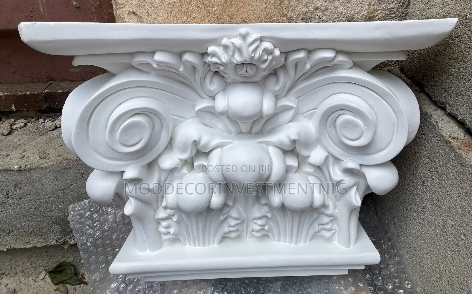 Pillar Head Available for Sale