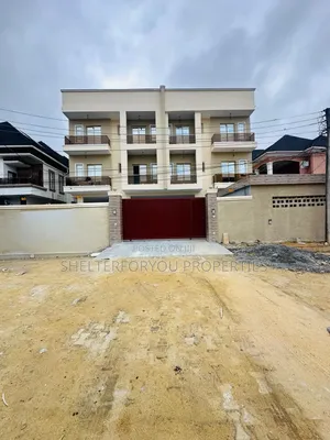 2bdrm Apartment in Lekki Expressway for sale