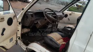 Nissan Vanette 1997 White