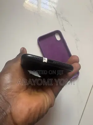 Apple iPhone XR 64 GB Black
