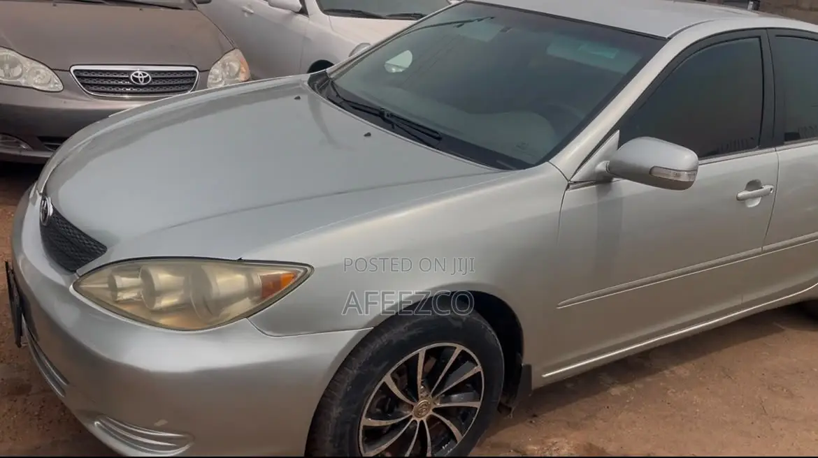 Toyota Camry 2003 Silver
