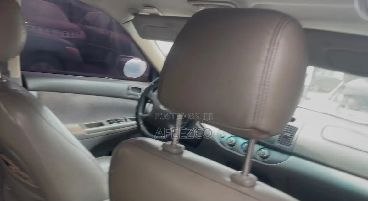 Toyota Camry 2003 Silver