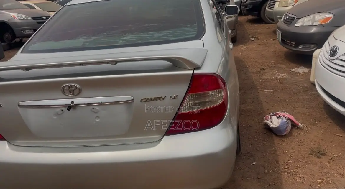 Toyota Camry 2003 Silver