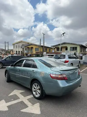Toyota Camry LE 4dr Sedan (2.4L 4cyl 5A) 2008 Ivory