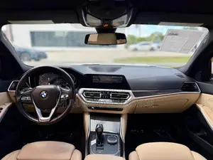 BMW 330i 2019 White
