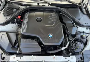 BMW 330i 2019 White