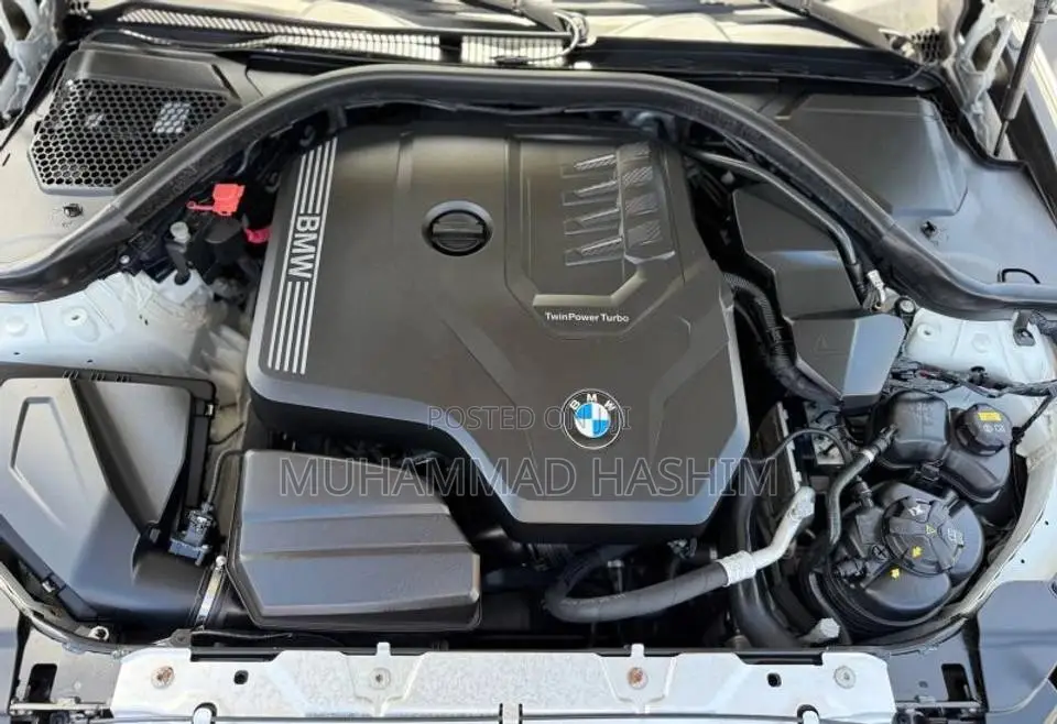 BMW 330i 2019 White