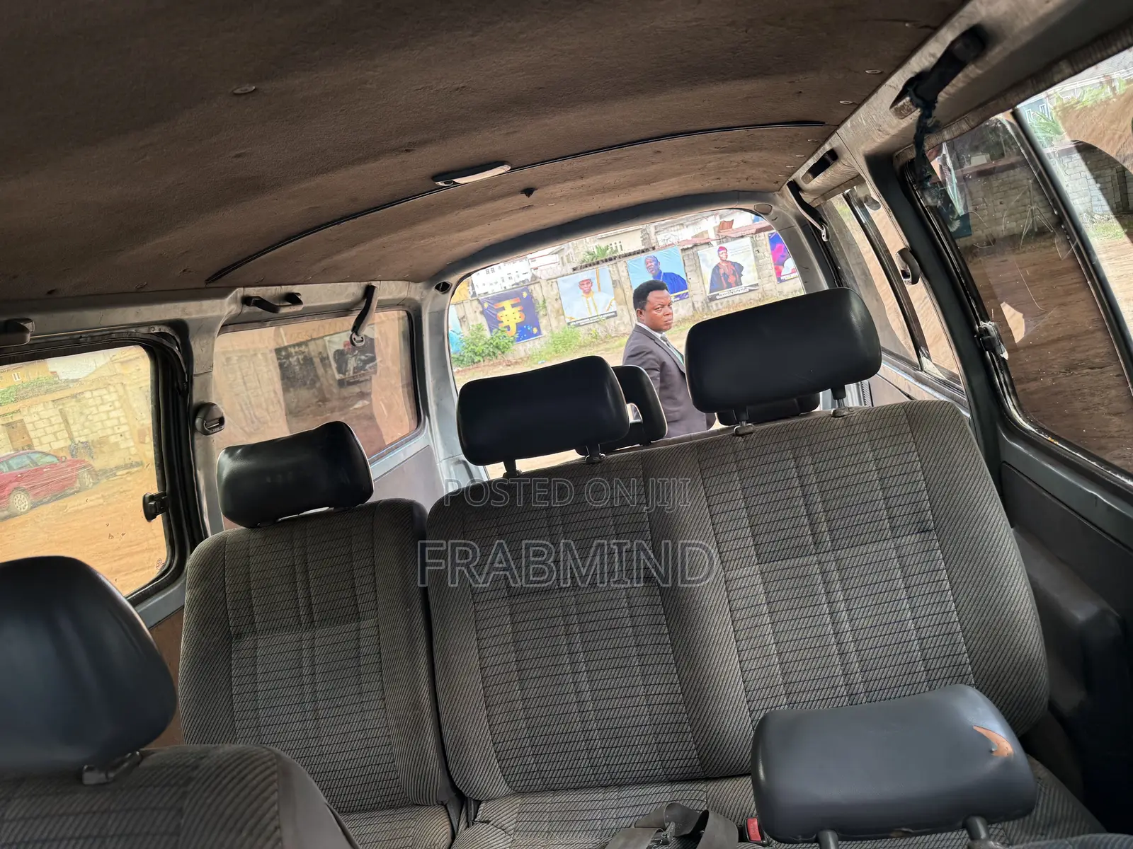 Toyota HiAce 2002 Grey