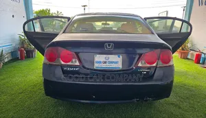 Honda Civic 2006 Purple