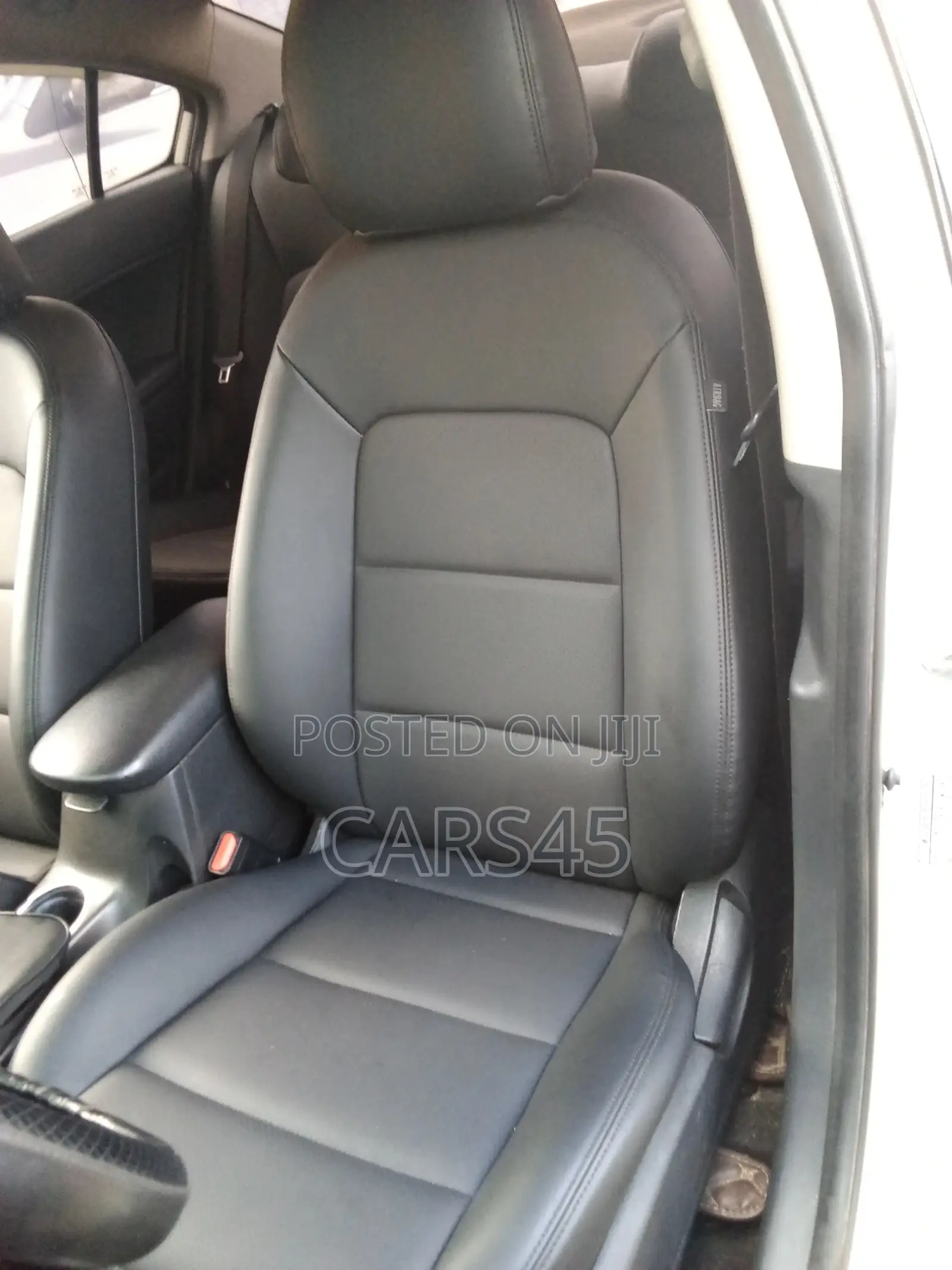 Kia K3 Base 2018 White