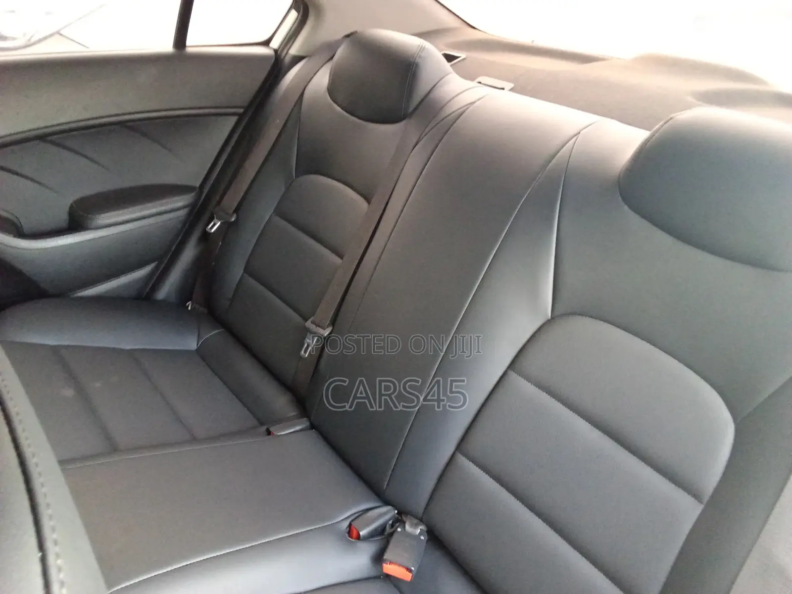Kia K3 Base 2018 White