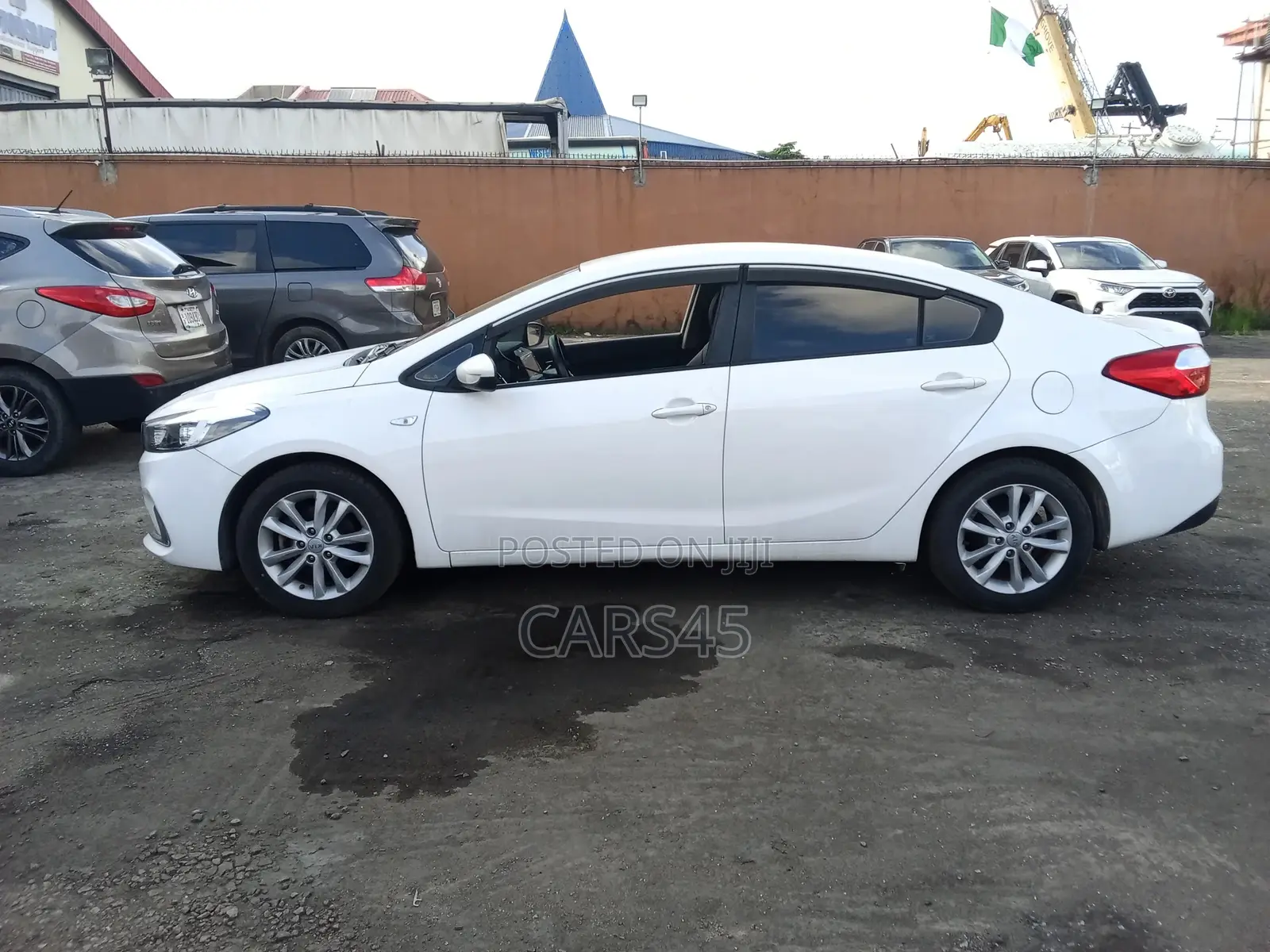 Kia K3 Base 2018 White
