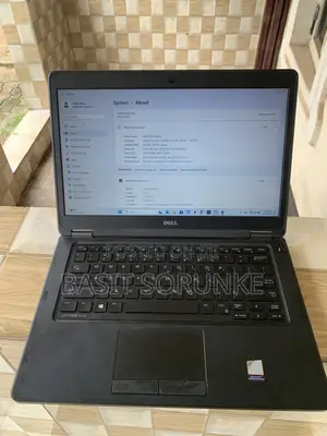 Laptop Dell Latitude 5450 8GB Intel Core i5 SSD 256GB