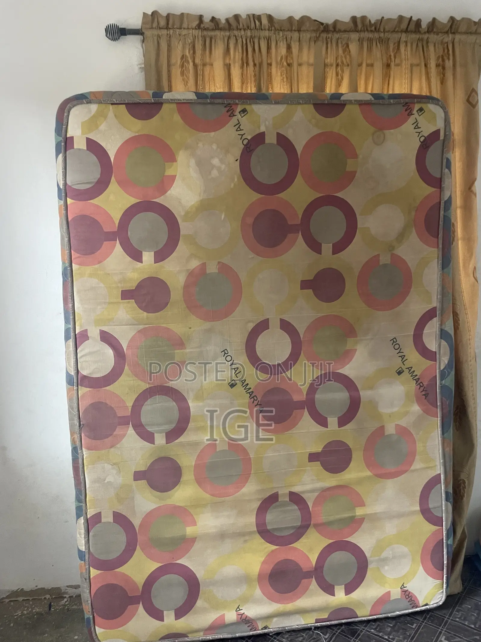 Furniture (Mattress).