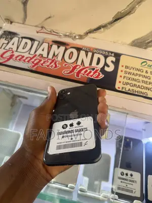 Apple iPhone 11 128 GB Black
