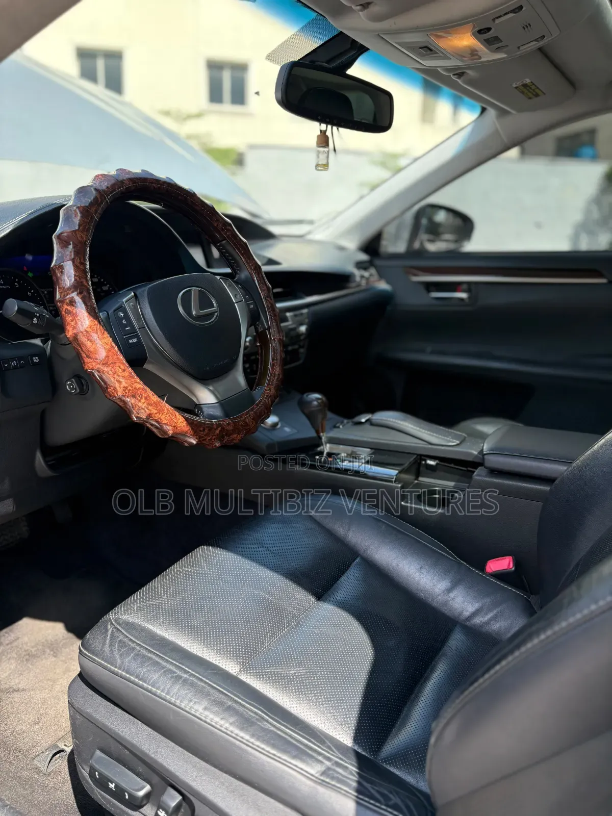 Lexus ES 2015 Silver
