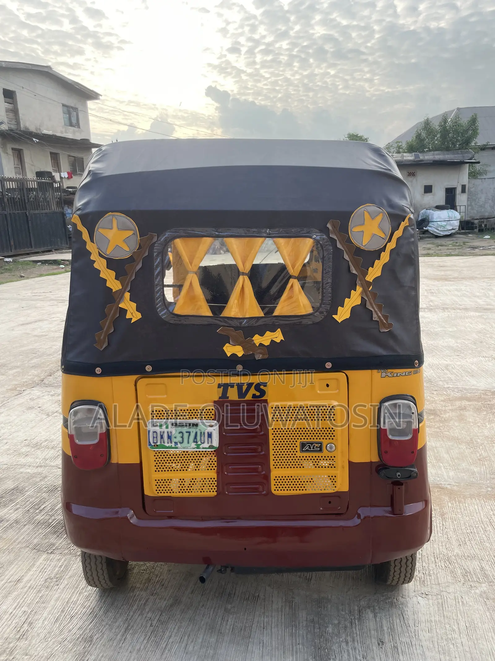 TVS King Deluxe Plus iTouch Start 2026 Yellow