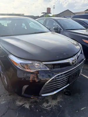 Toyota Avalon XLE 4dr Sedan (3.5L 6cyl 6A) 2014 Black