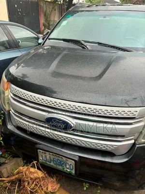 Ford Explorer 2016 Black