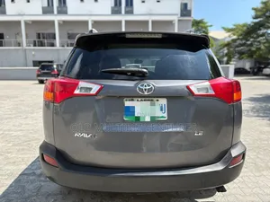 Toyota RAV4 2016 Gray