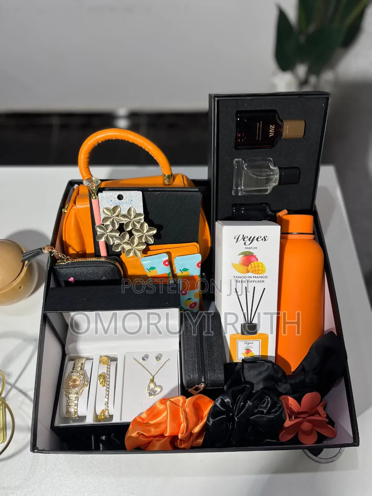 Suprise Planner Decorator