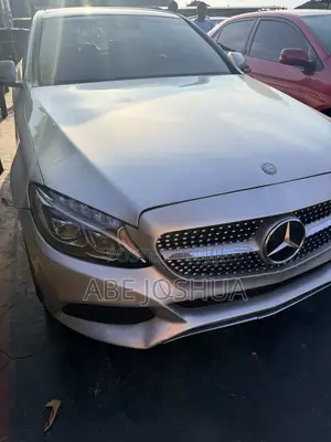 Mercedes-Benz C300 2016 Black