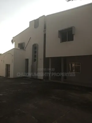 5bdrm Duplex in Maitama Property for rent