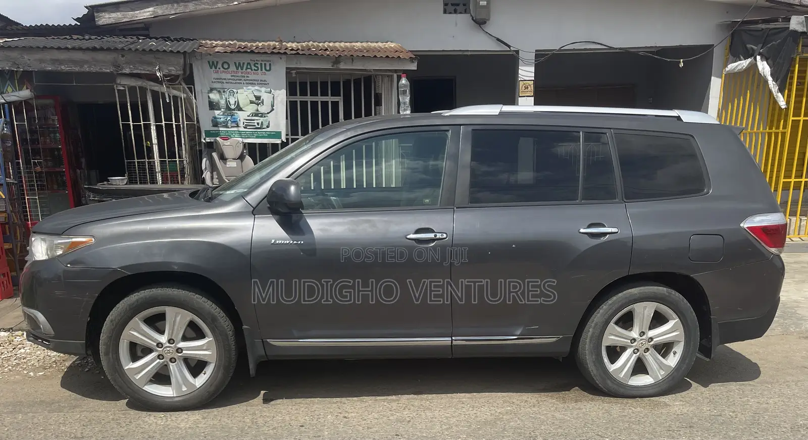 Toyota Highlander Limited 2010 Gray