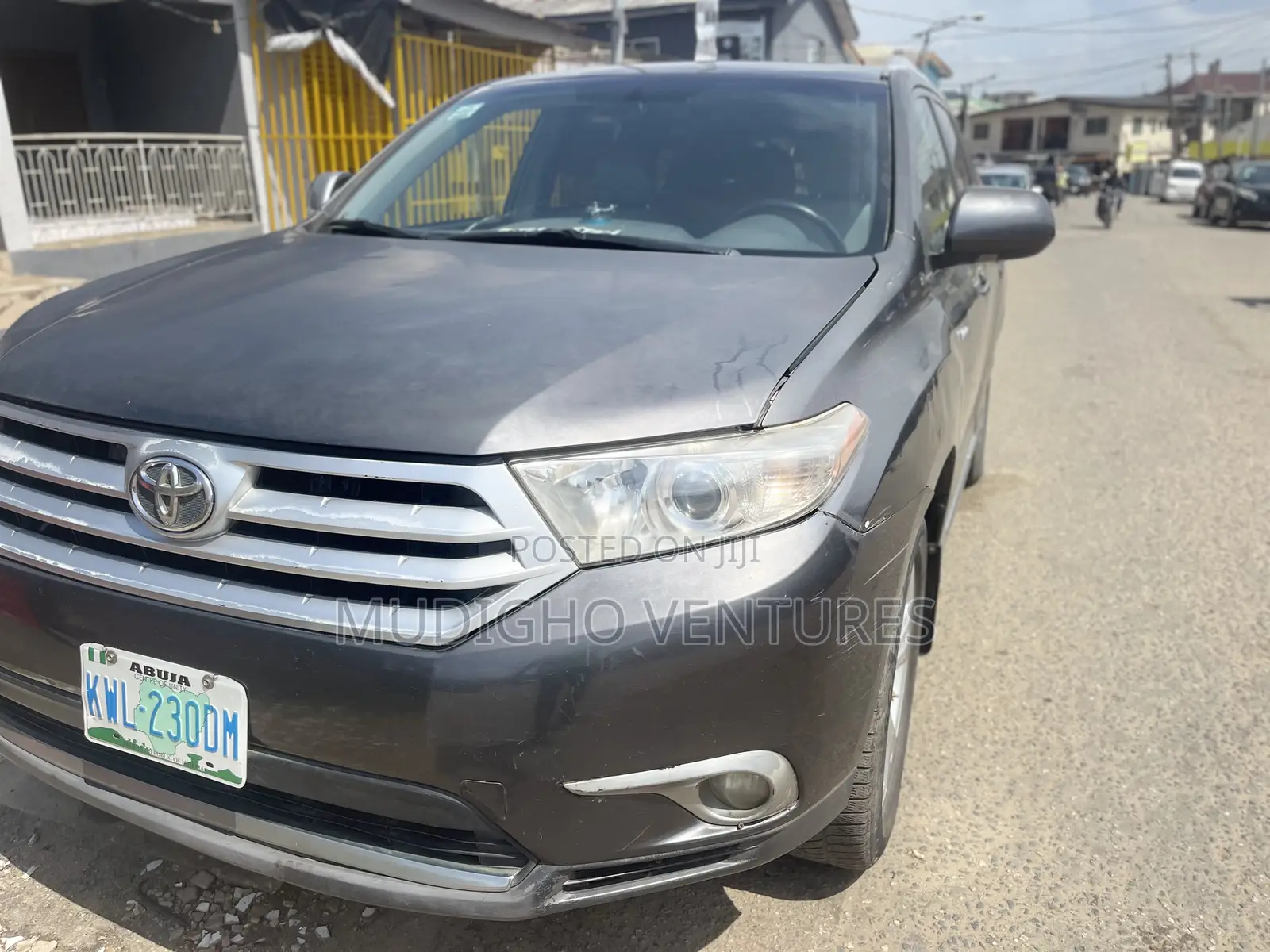 Toyota Highlander Limited 2010 Gray