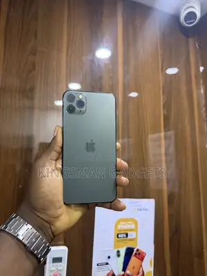 Apple iPhone 11 Pro Max 64 GB Green