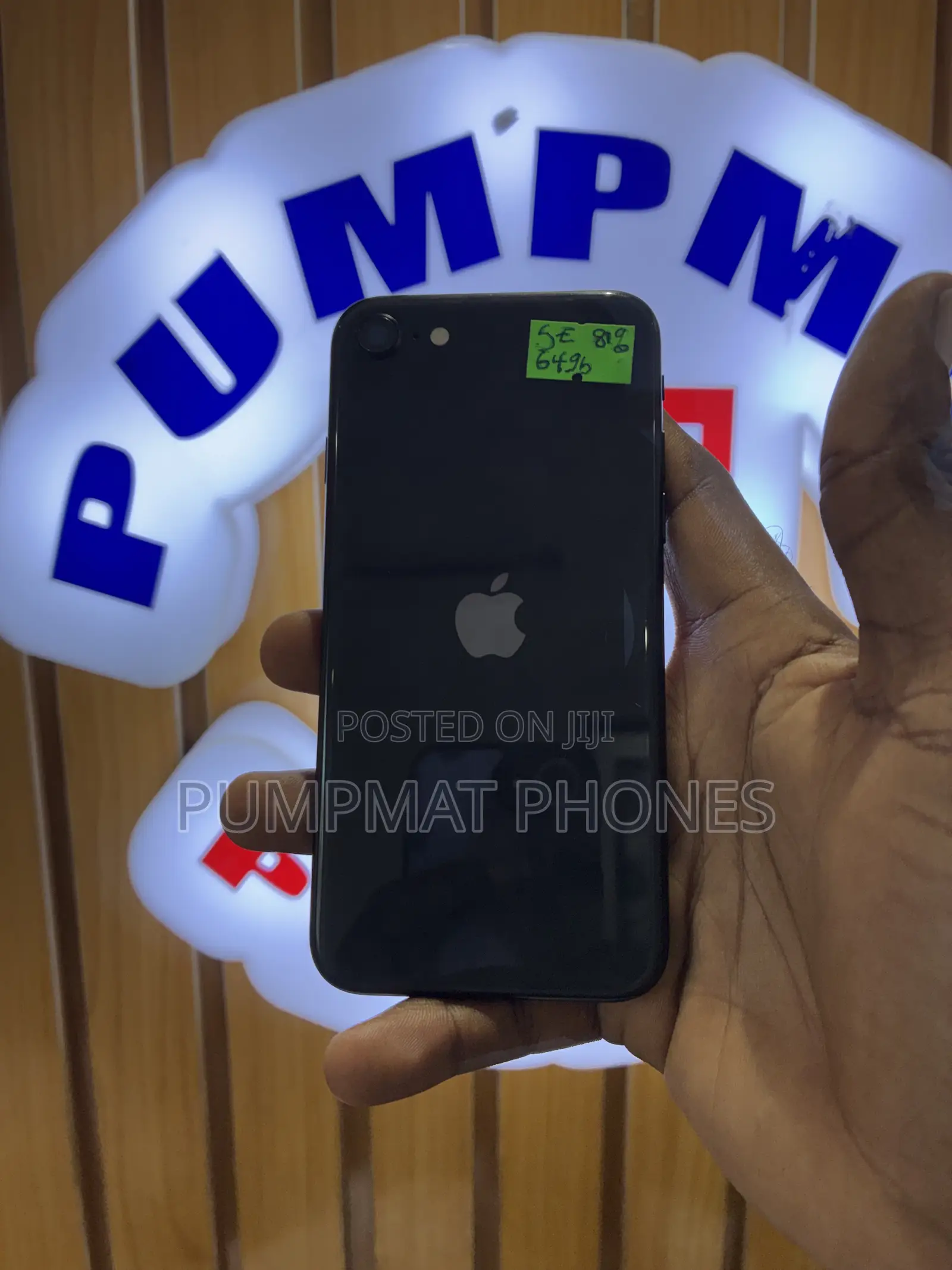 Apple iPhone SE (2020) 64 GB Black