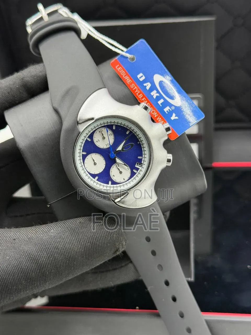 Oakley With Active Chronograph - 30000