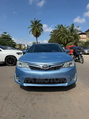 Toyota Camry 2012 Blue