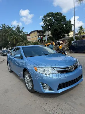 Toyota Camry 2012 Blue