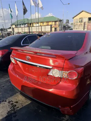 Toyota Corolla 2012 Red