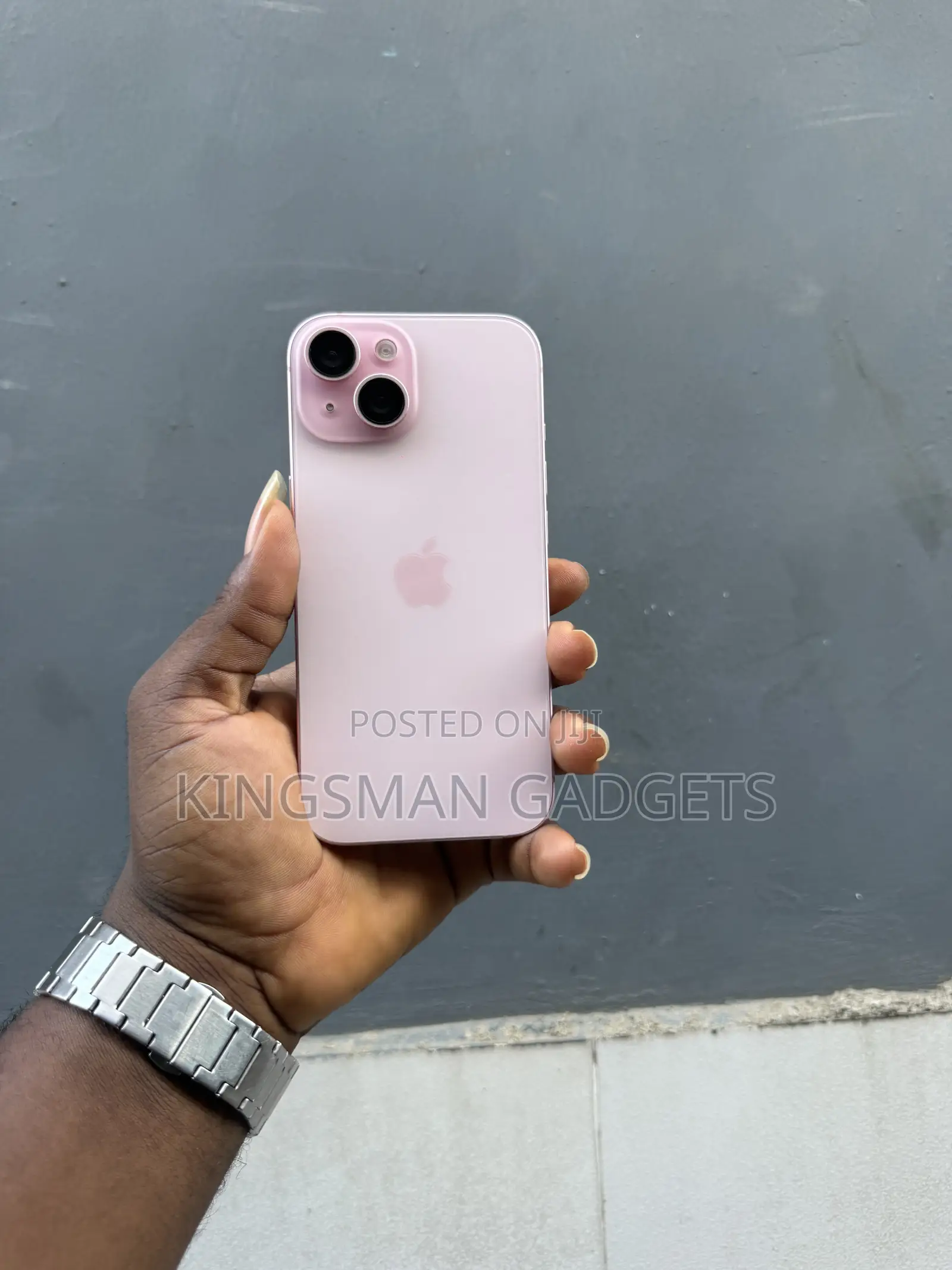 Apple iPhone 15 128 GB Pink