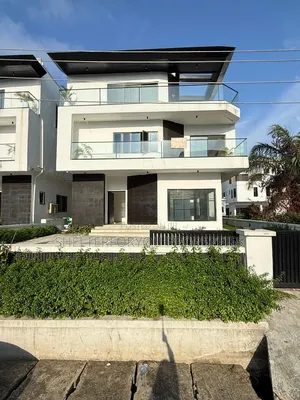 5bdrm Duplex in Ikota for sale