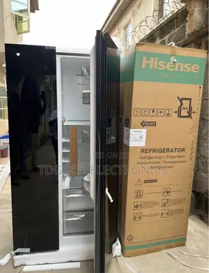 Hisense Side-by-Side Glass Refrigerator 