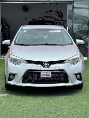Toyota Corolla LE 4dr Sedan (1.8L 4cyl CVT) 2015 Silver