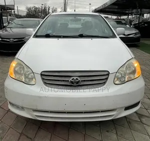 Toyota Corolla 2003 White