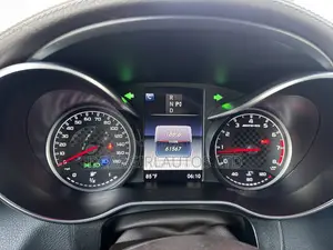 Mercedes-Benz GLC-Class 2017 Red