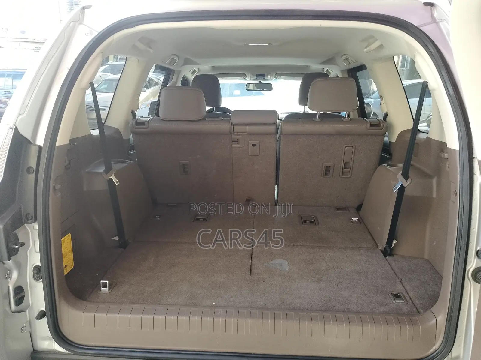 Lexus GX 2017 Silver