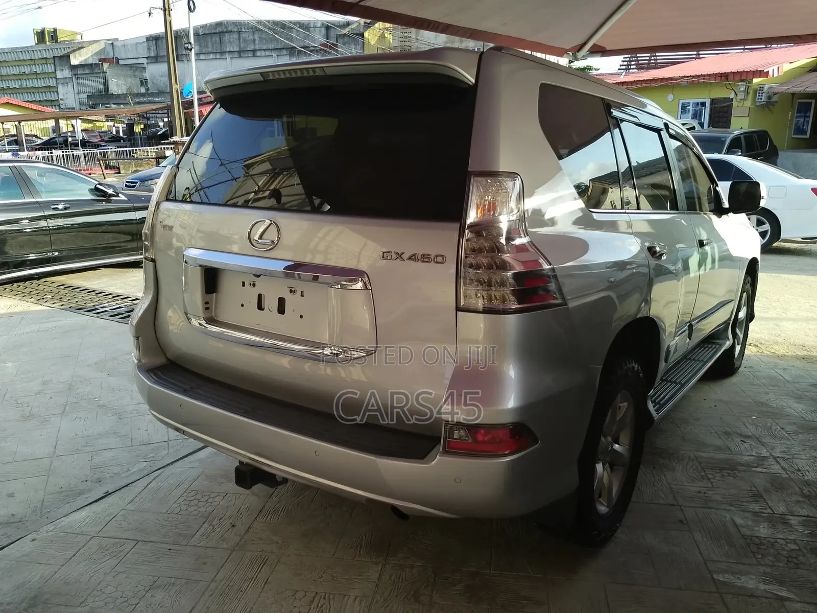 Lexus GX 2017 Silver